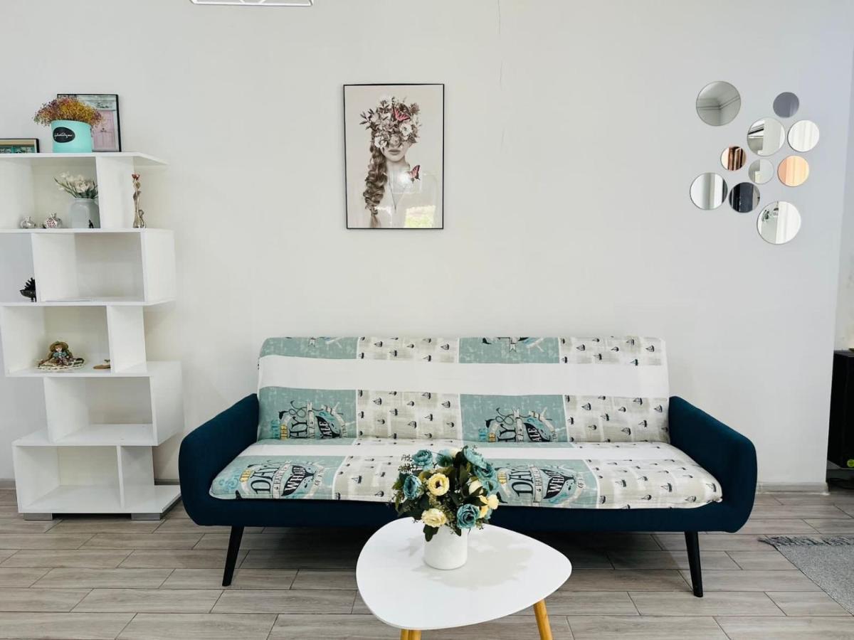 Sweet Apartment In คูทายสิ ภายนอก รูปภาพ