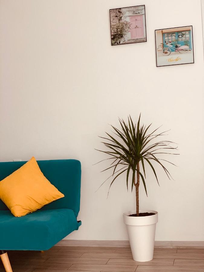 Sweet Apartment In คูทายสิ ภายนอก รูปภาพ