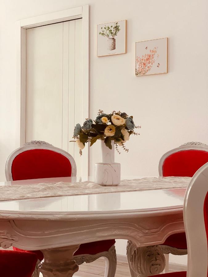 Sweet Apartment In คูทายสิ ภายนอก รูปภาพ